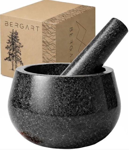 BergArt Granitmörser mit rauer Innenseite und langem Stößel